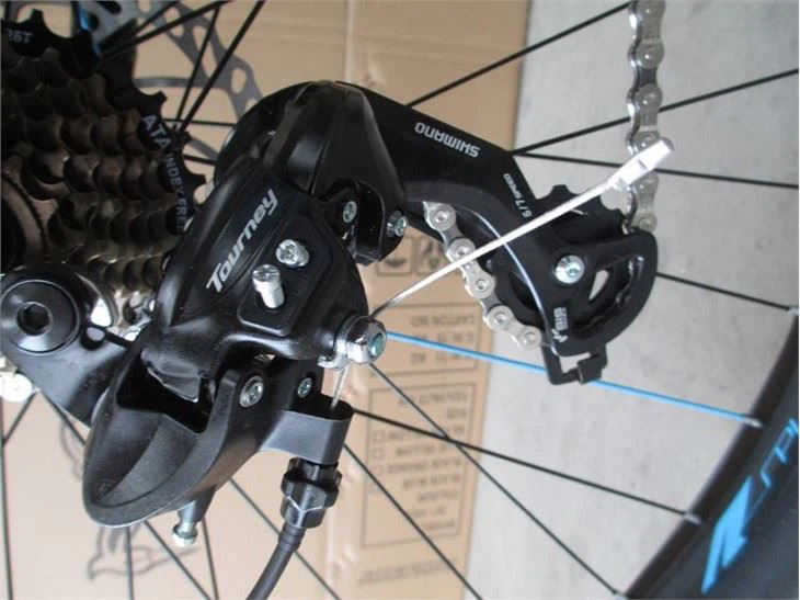 Size 29 Male Alloy Mountain Bike-12