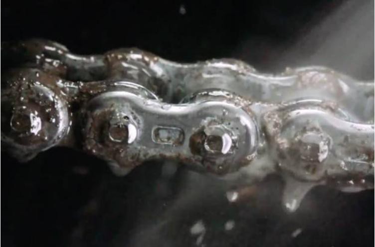 How To Maintain Motorcycle Chain (1)