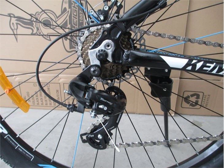 Size 29 Male Alloy Mountain Bike-11